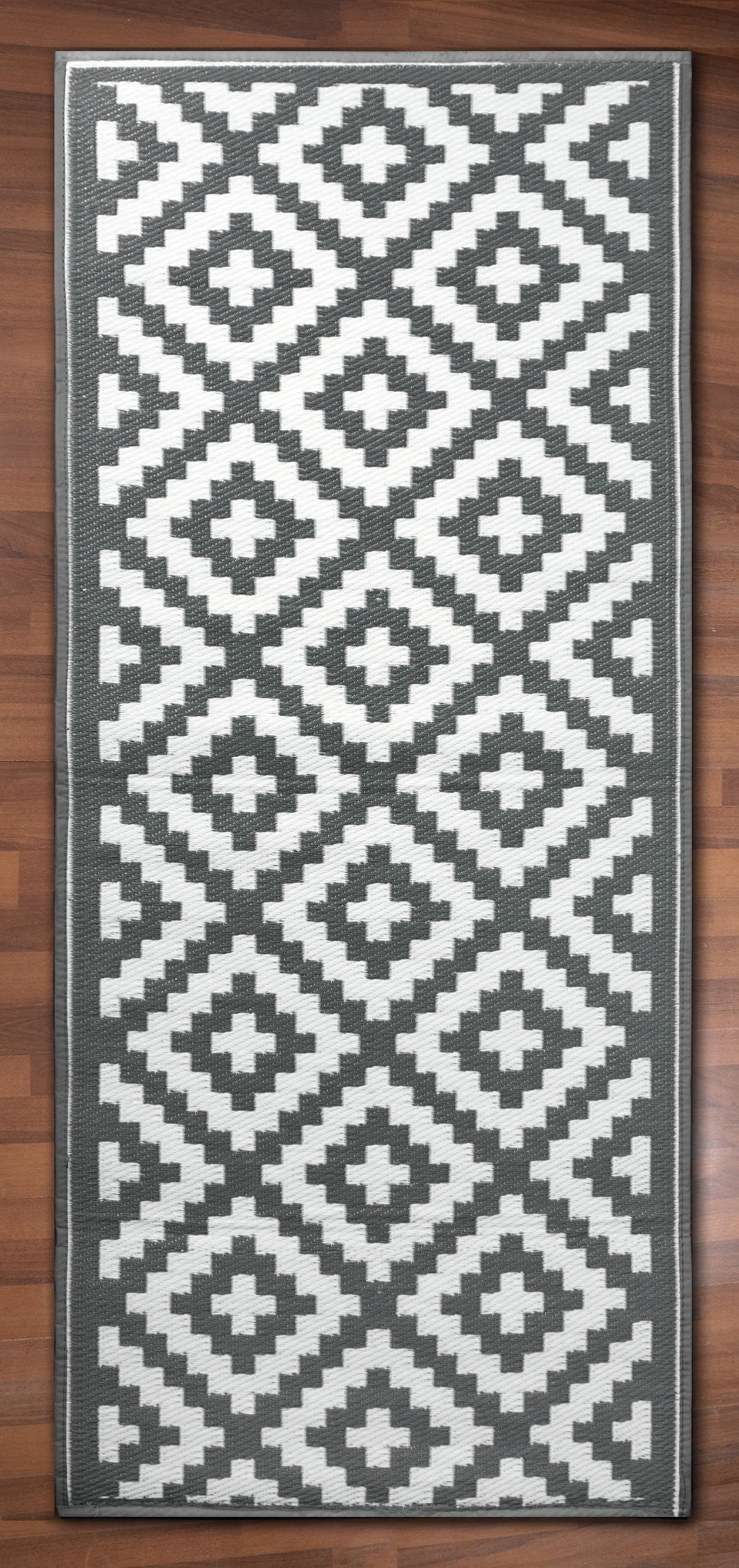 Grey With White Criss Cross Pattern Outdoor Runner