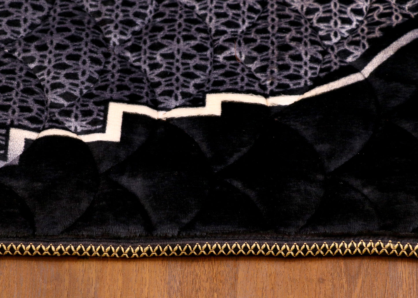 Velvet Quilted Black Prayer Mat