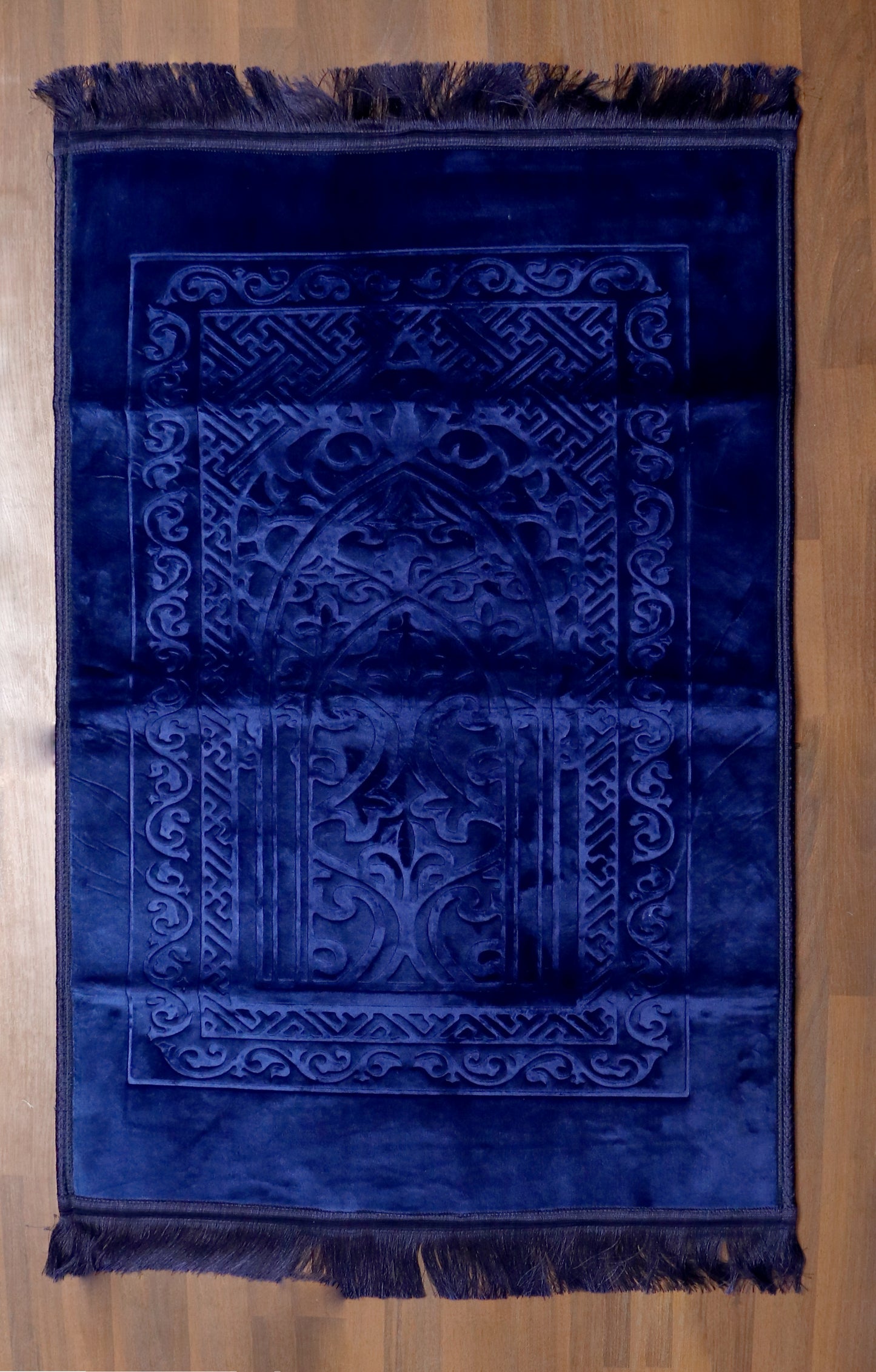 Shiny Blue Mihrab Velvet Prayer Mat