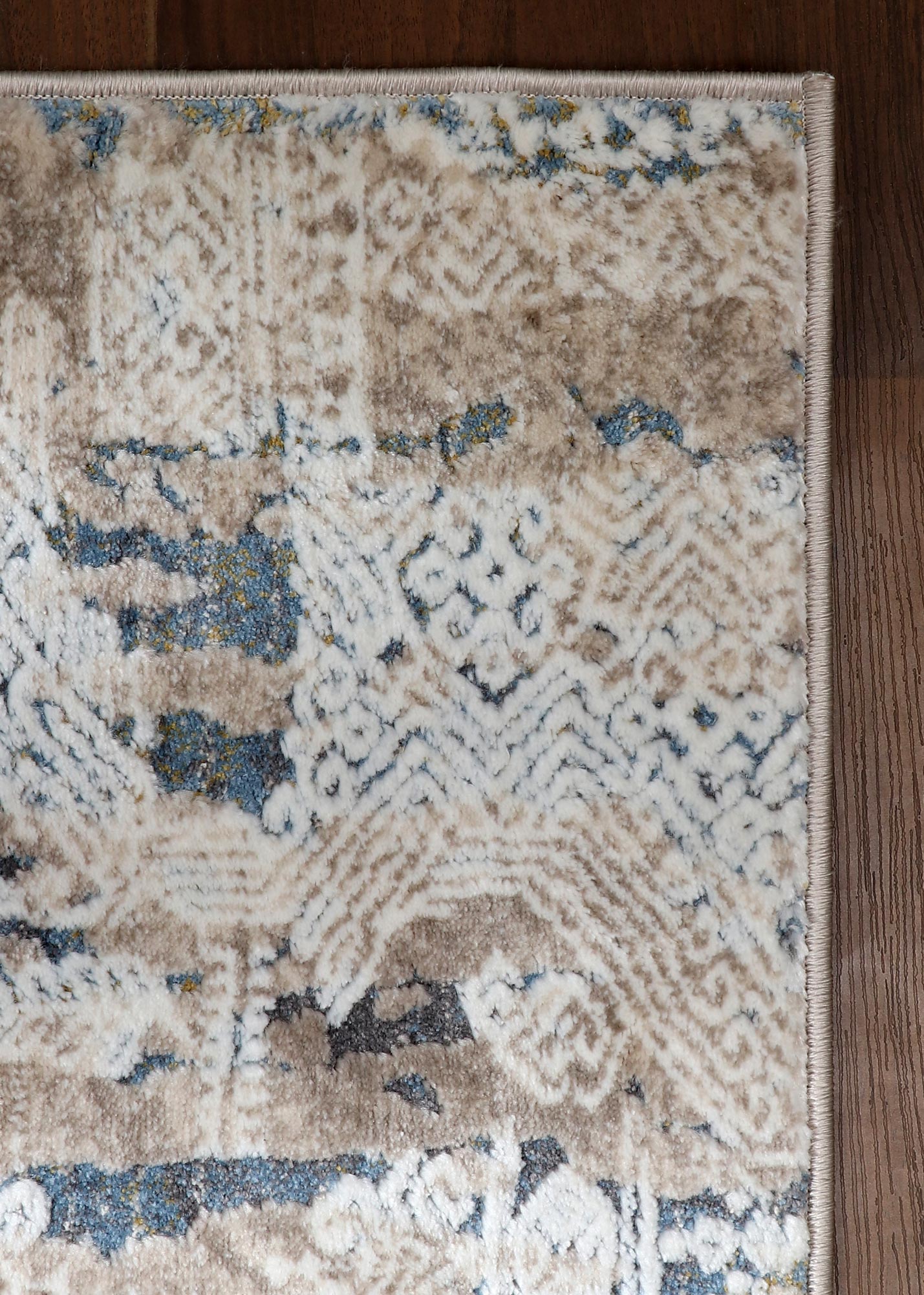 Turkish Geometric Boho-Inspired Rug in Multicolor