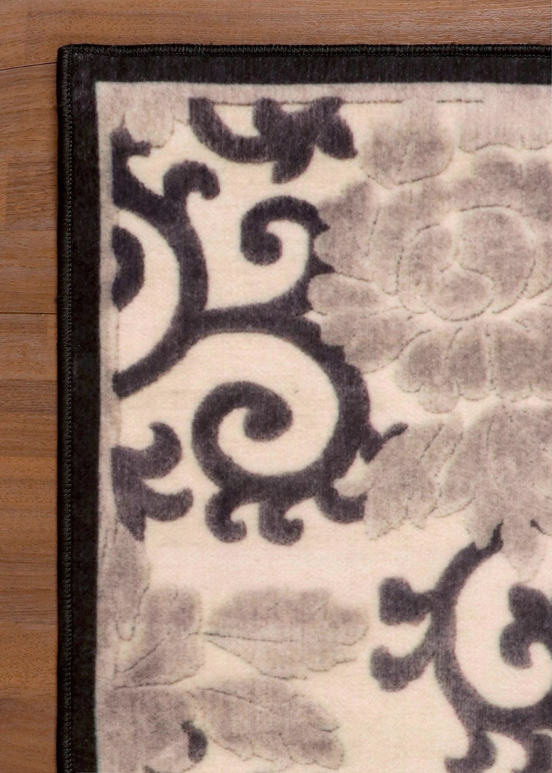 Baroque Finesse Area Rug