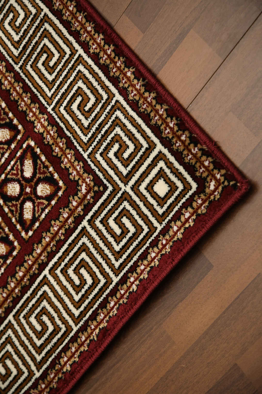 Maroon & Beige Traditional Design Rug