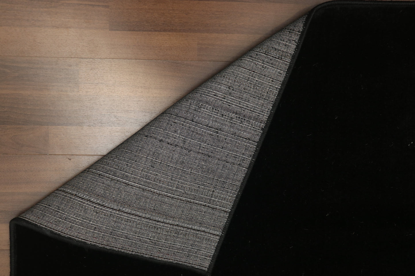 Black Plain Rug
