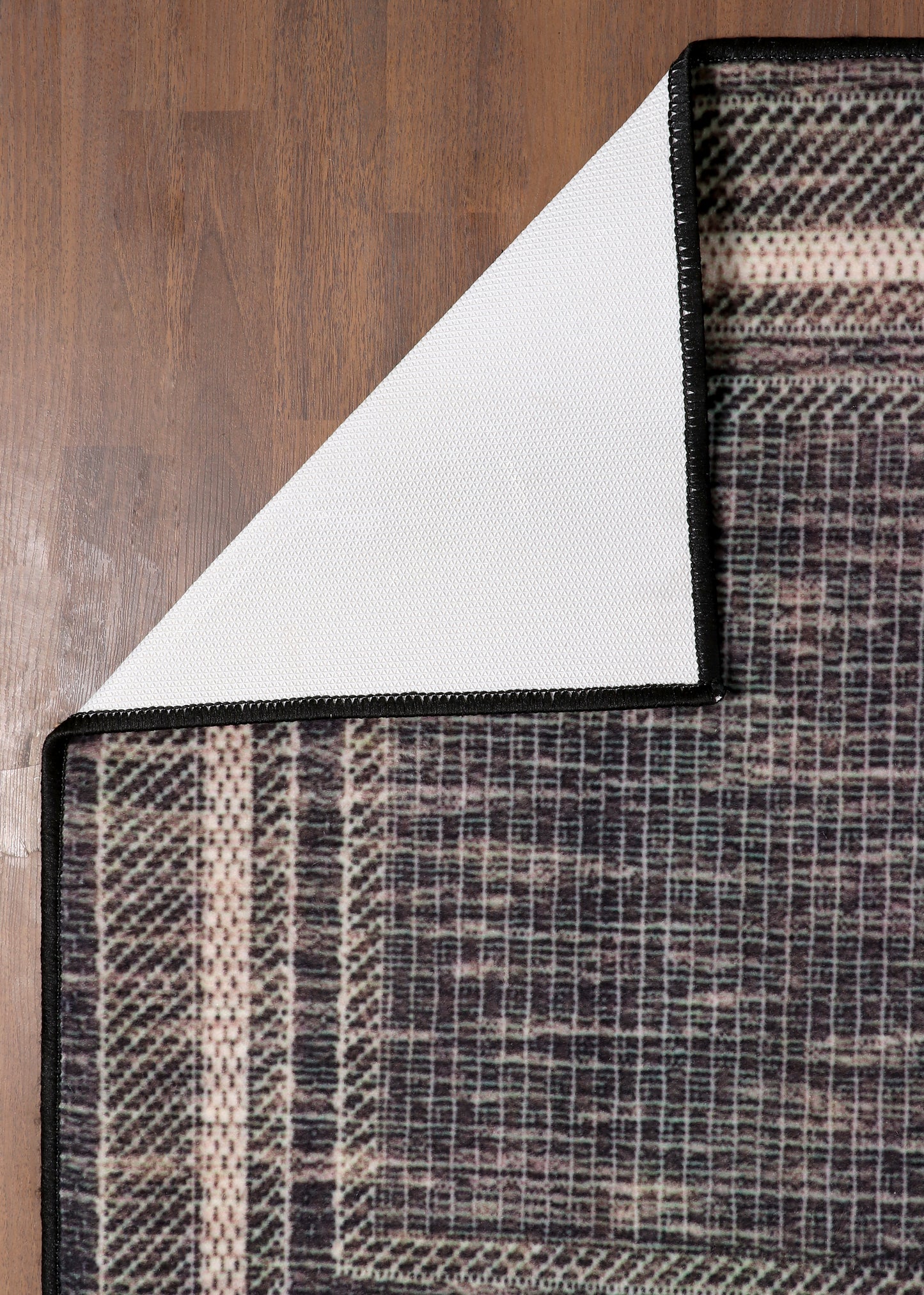 Multi Color Criss Cross Print Runner