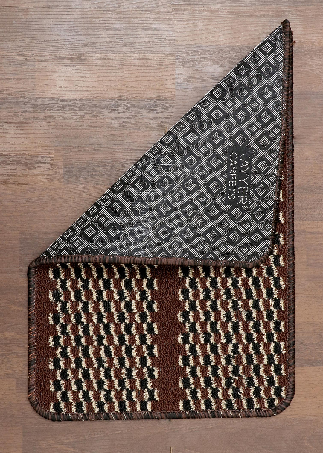 Tufted Door Mat with dot felt back