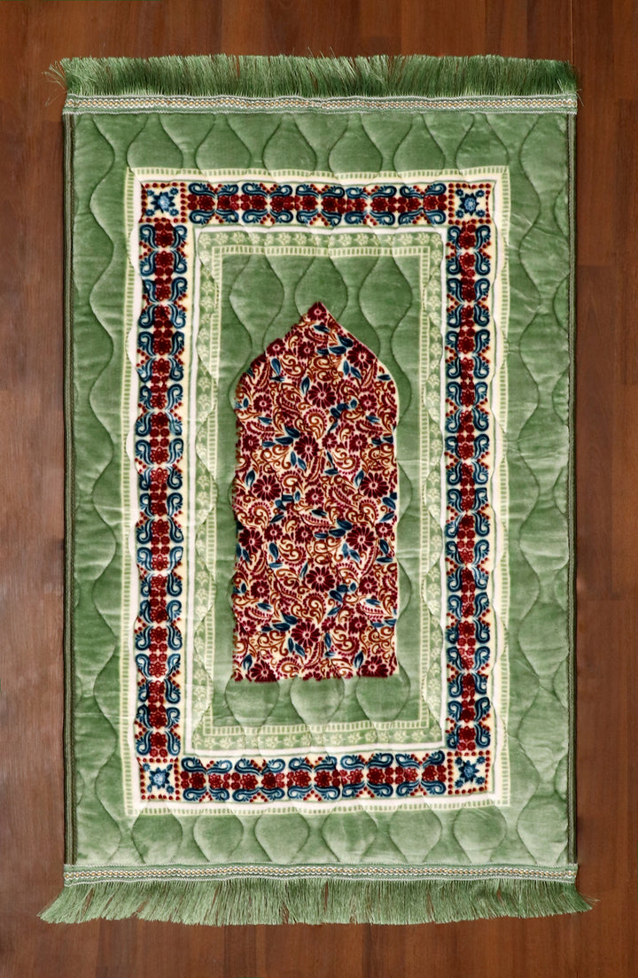 Luxury Velvet Mihrab Prayer Mat