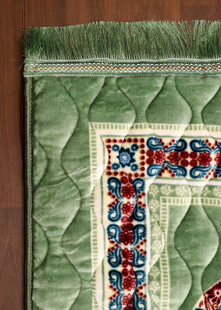 Luxury Velvet Mihrab Prayer Mat