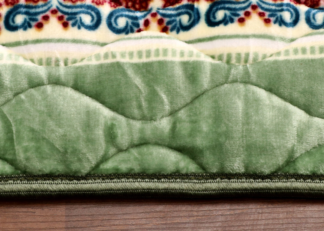Luxury Velvet Mihrab Prayer Mat