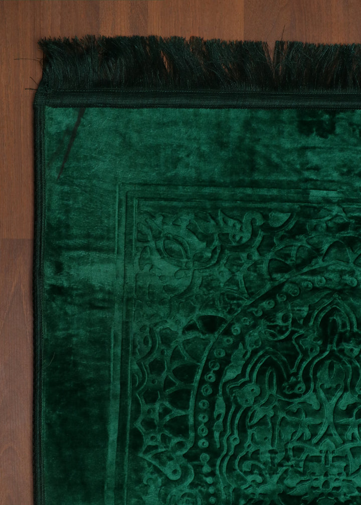 Dark Green Mihrab Velvet Prayer Mat