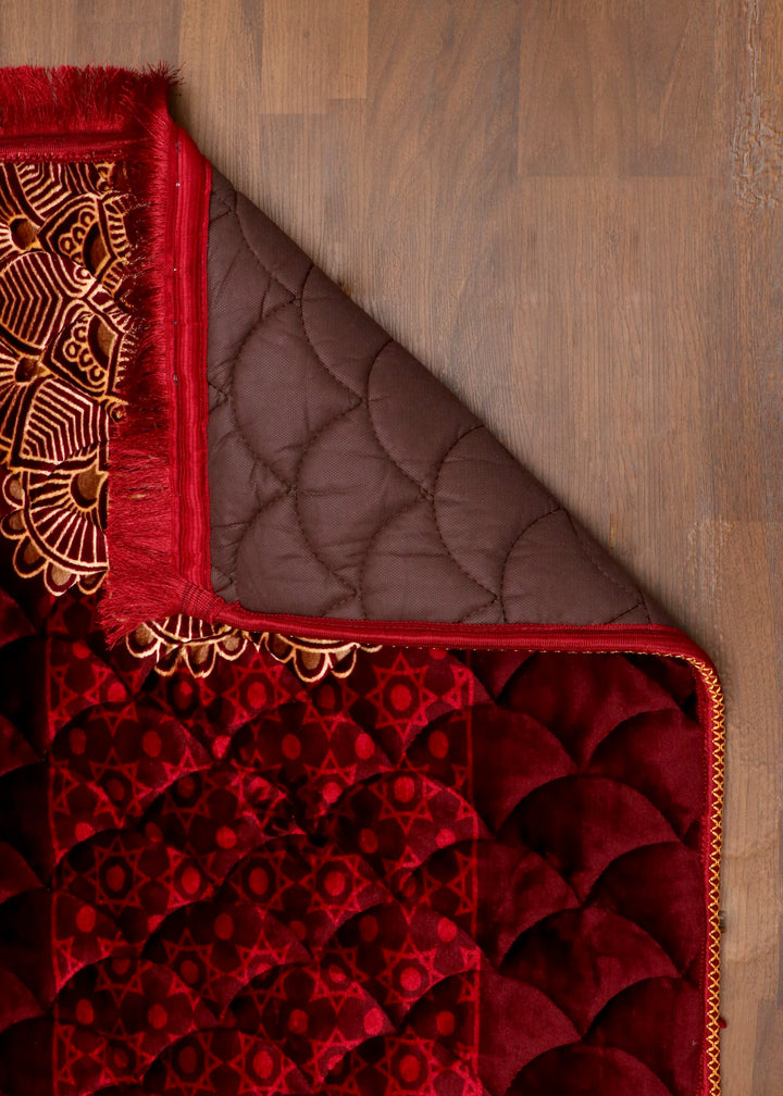 Classic Red Velvet Prayer Mat