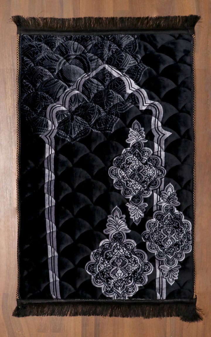 Cloudy Black Velvet Janamaz Prayer Mat