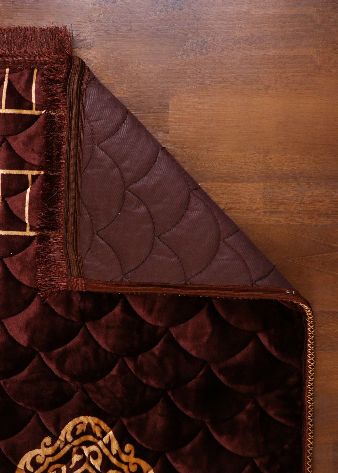 Mihrab Arch Quilted Brown Prayer Mat