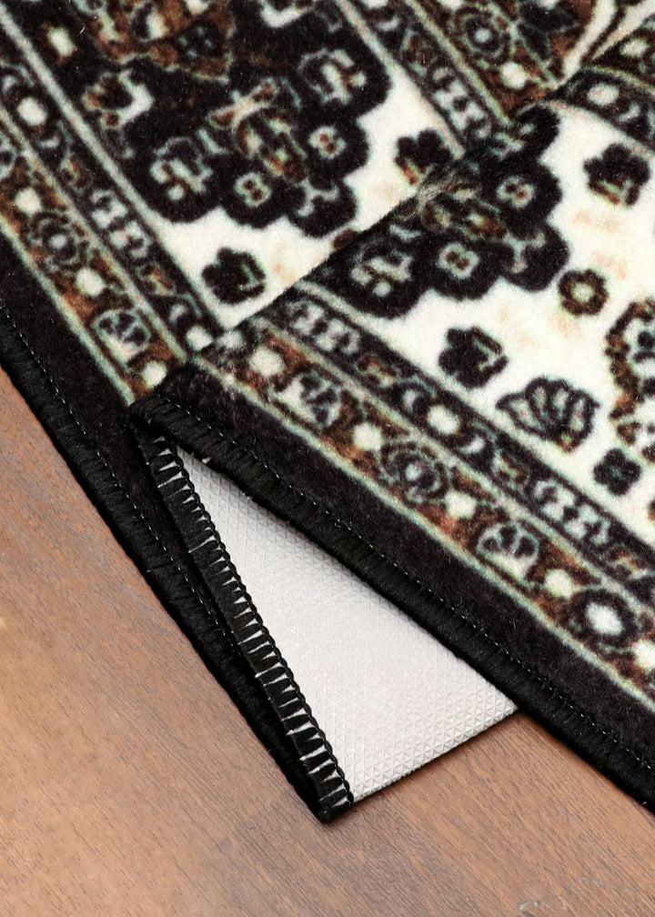 Elegant Black and Cream Non-Woven Medallion Rug