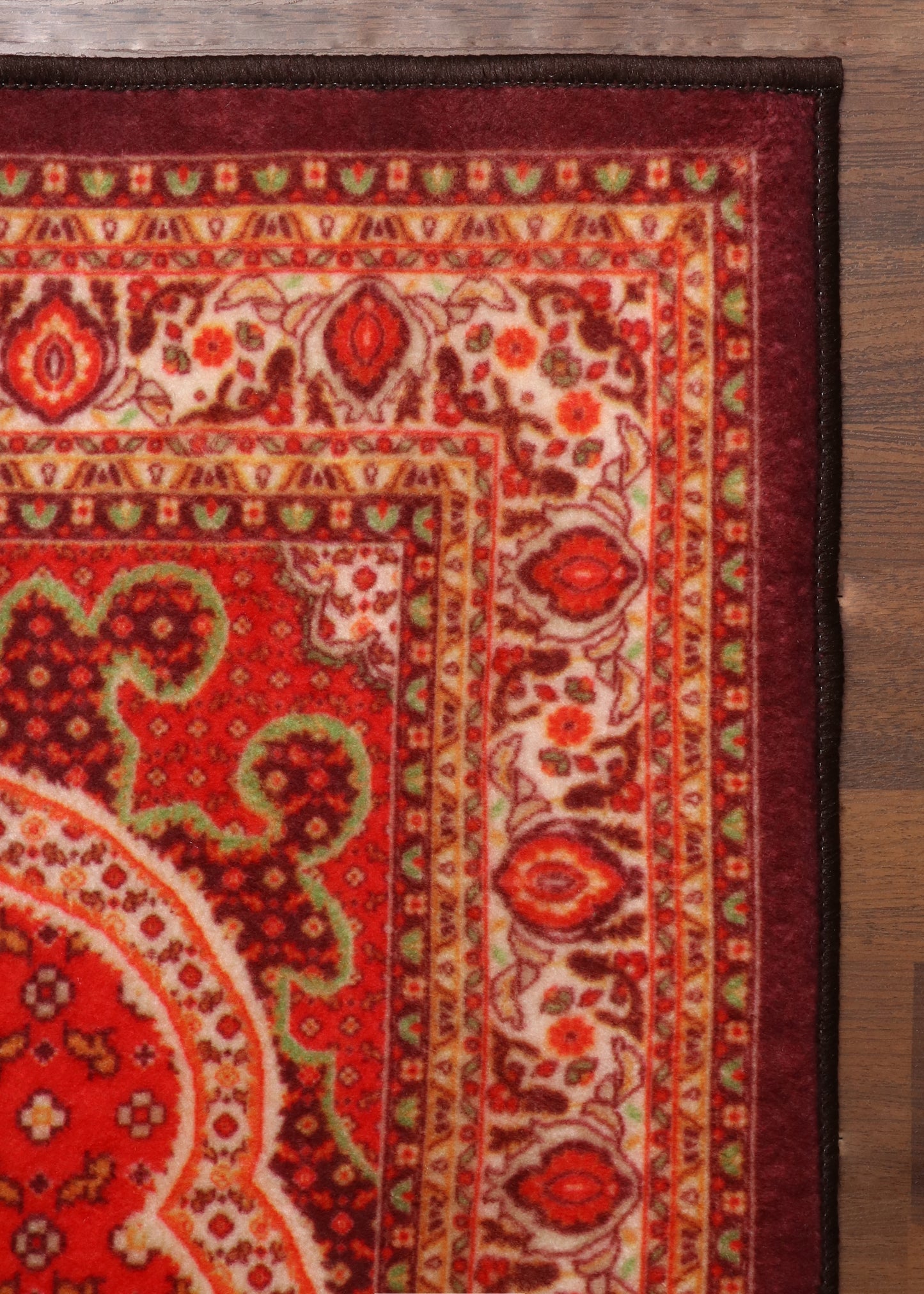 Sultan’s Choice Traditional Red Rug