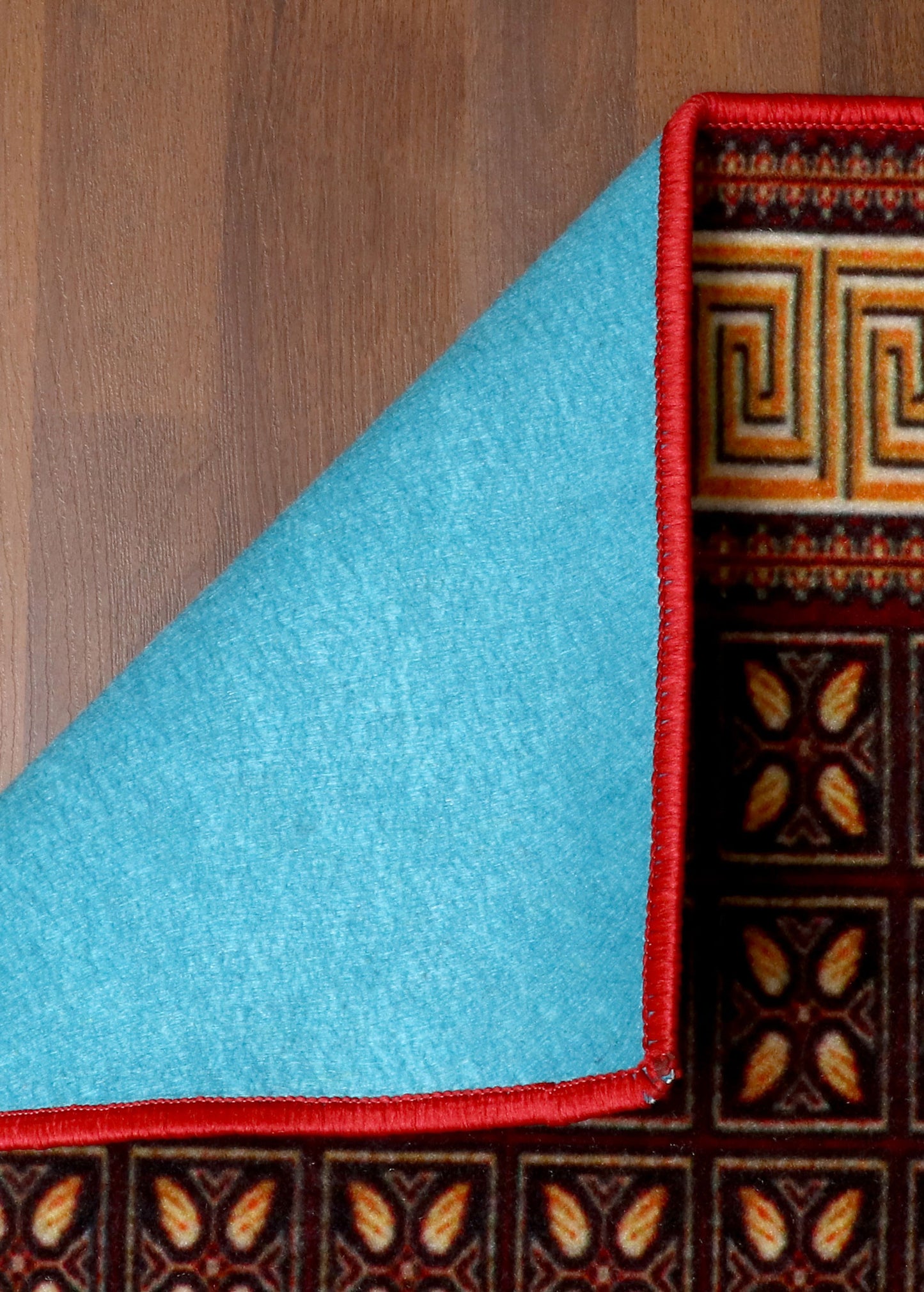 Geometric Greek Pattern Runner