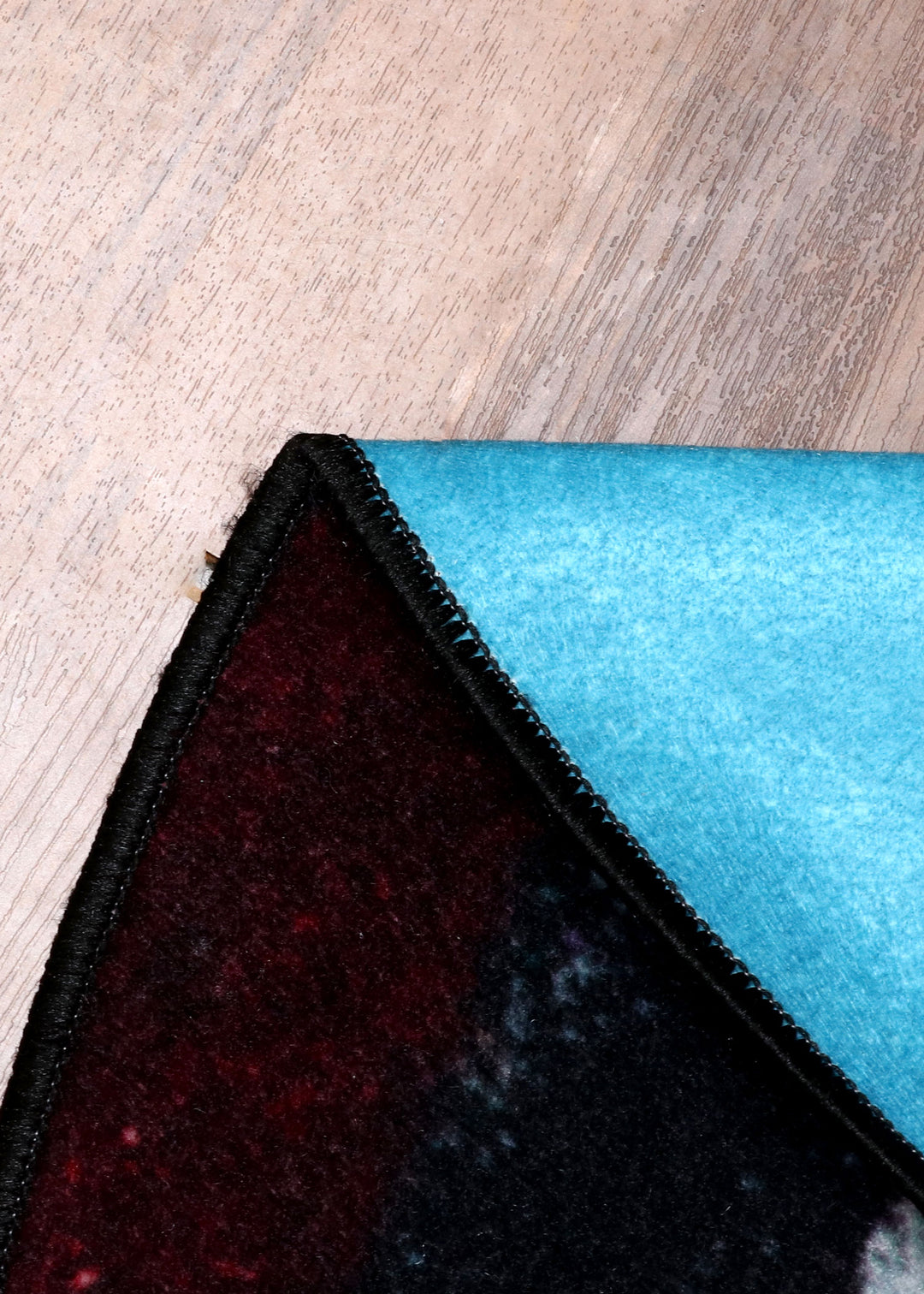 Geometric Round Area Rug