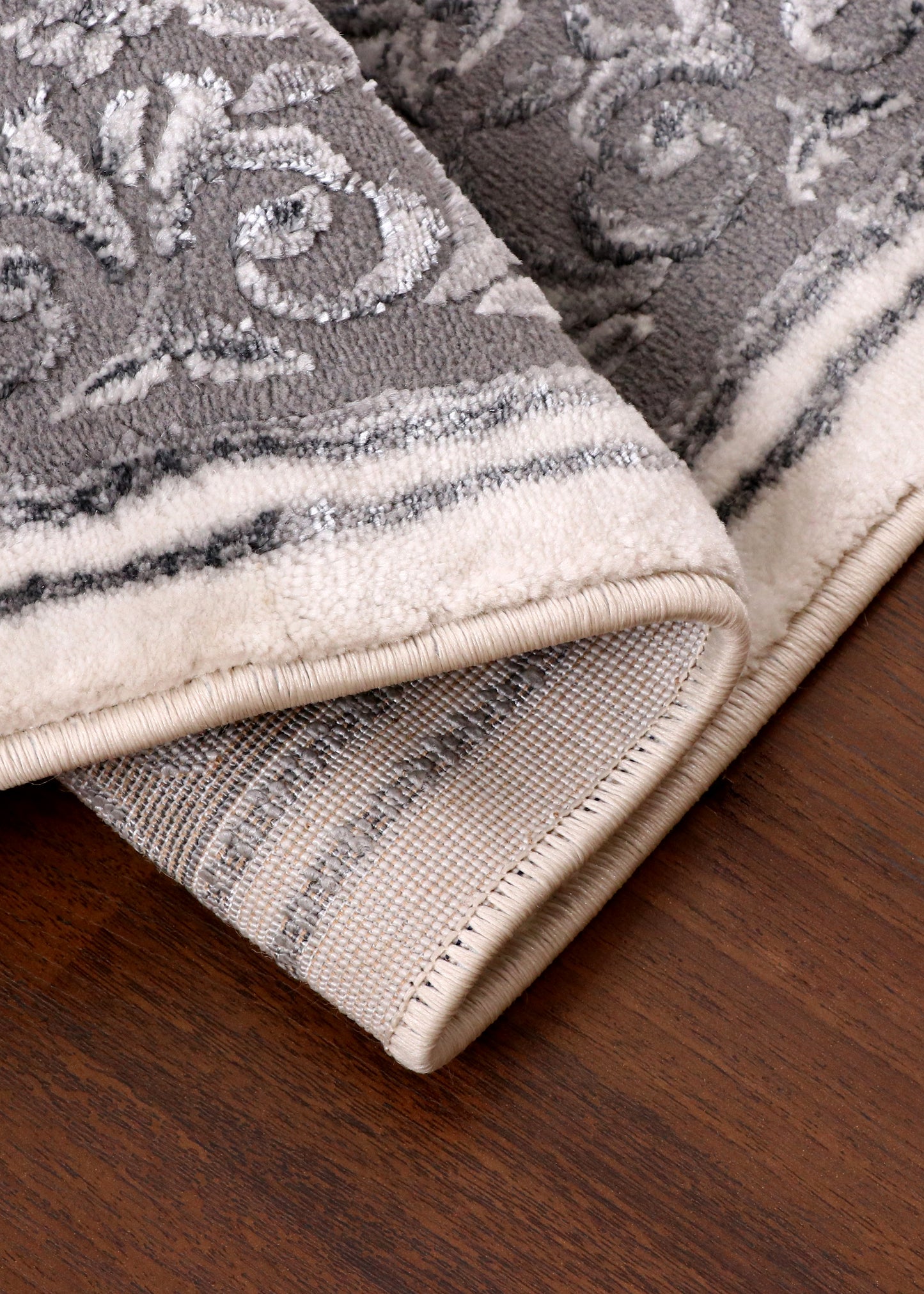 Elegant Turkish Floral Vine Rug – Ivory Base with Silver Grey Border