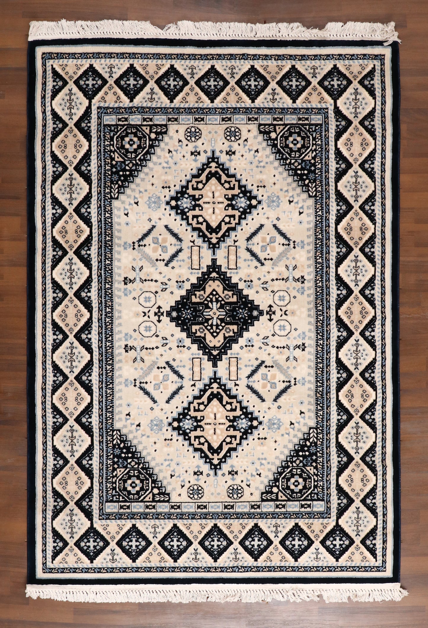 Traditional Turkish Tribal Rug – Black, Ivory & Beige Geometric Pattern