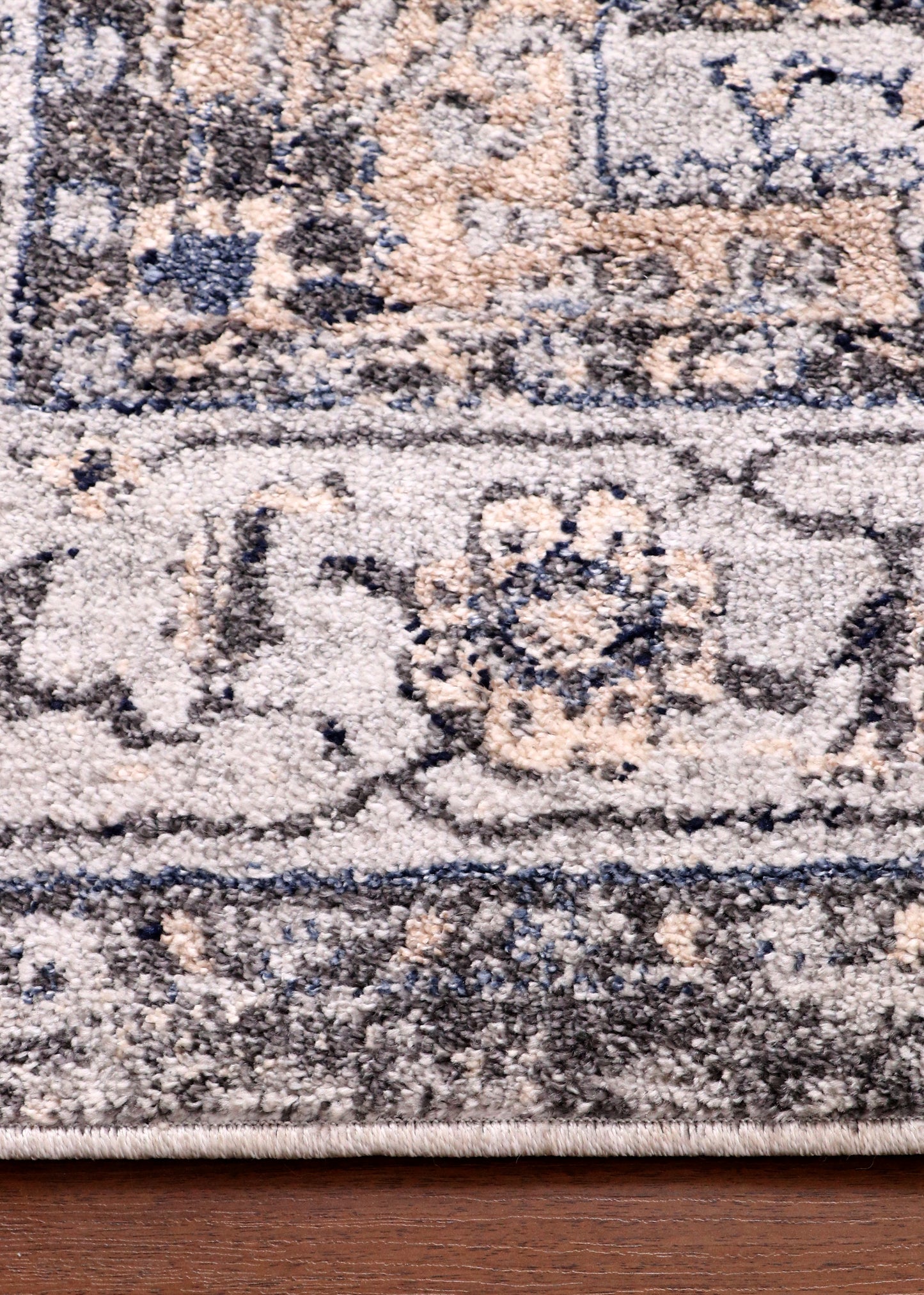 Antique-Style Turkish Medallion Rug – Stone Grey & Ivory Finish