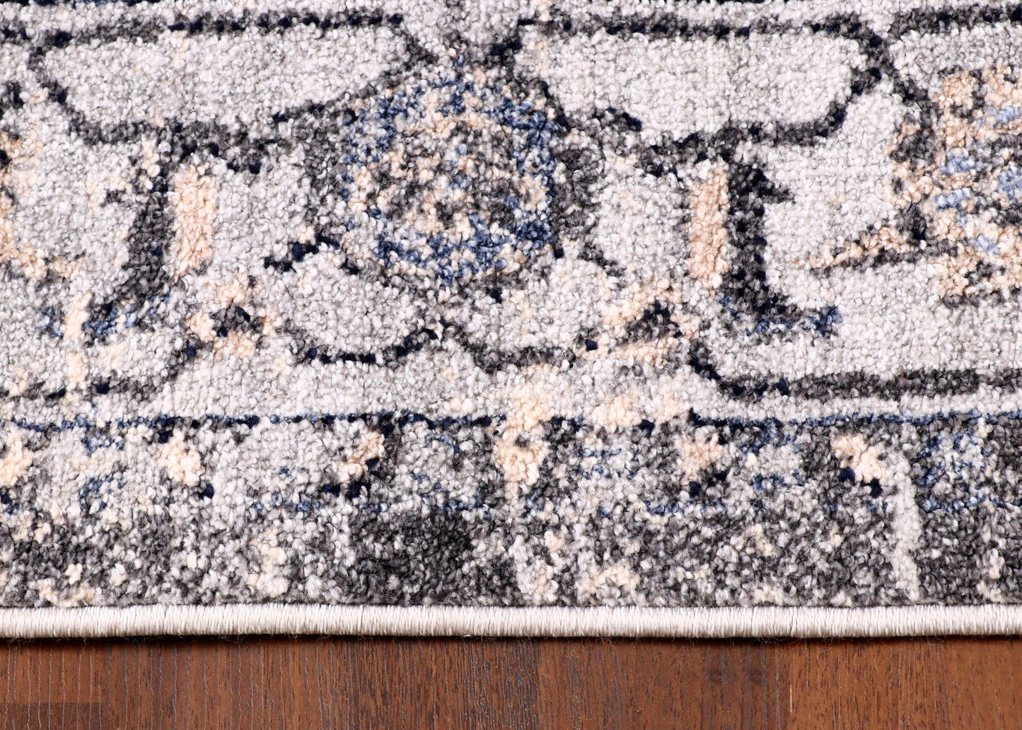 Antique-Style Turkish Medallion Rug – Stone Grey & Ivory Finish