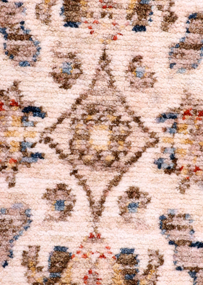 Vintage Turkish Medallion Rug – Soft Beige with Faded Traditional Motifs
