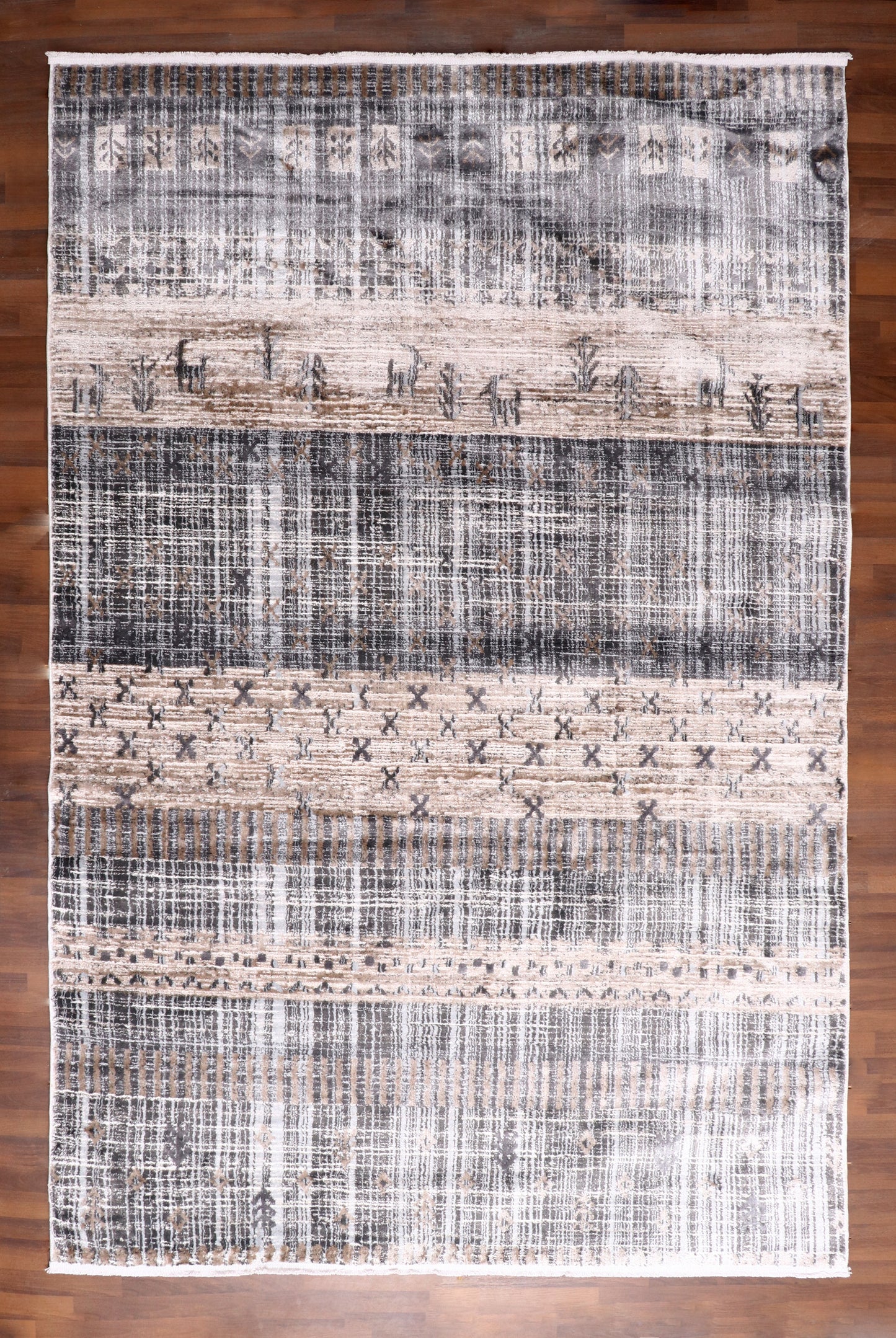 Luxury Turkish Distressed Medallion Rug – Ivory & Soft Grey with Subtle Gold Accents