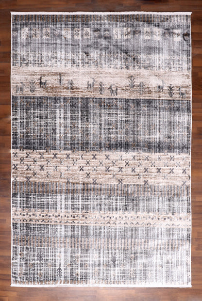 Luxury Turkish Distressed Medallion Rug – Ivory & Soft Grey with Subtle Gold Accents