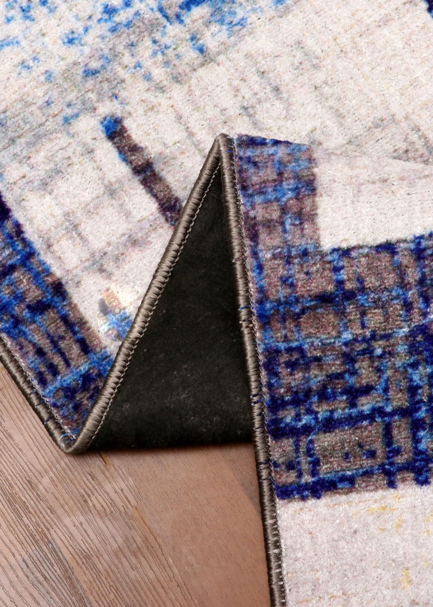 Tuffted Abstract Global Area Rug
