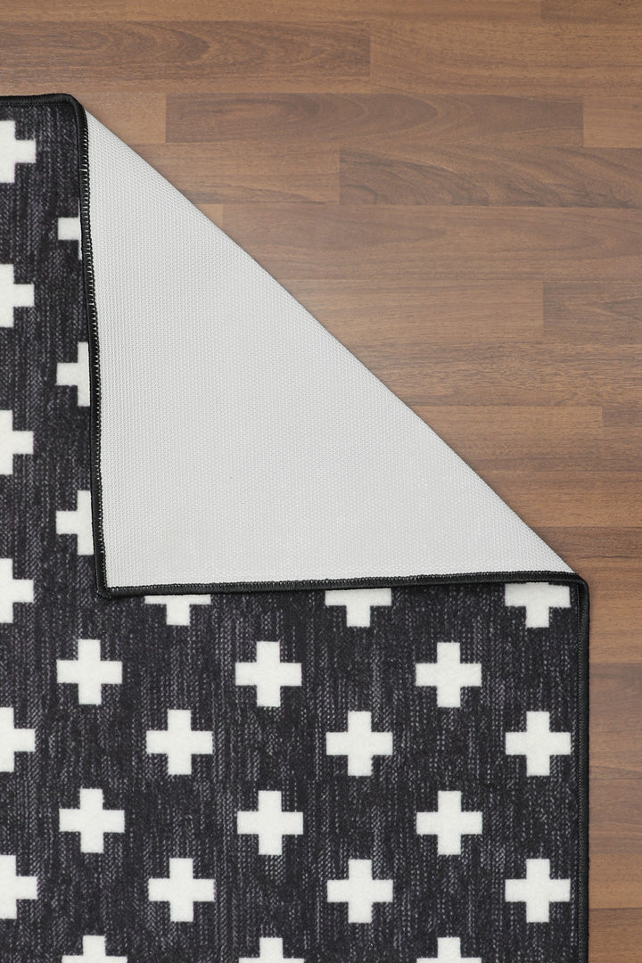 Black and White Geometrical All Over Print Rectangle Non Woven Rug with Non Slip TPR Backing For Everyday Use