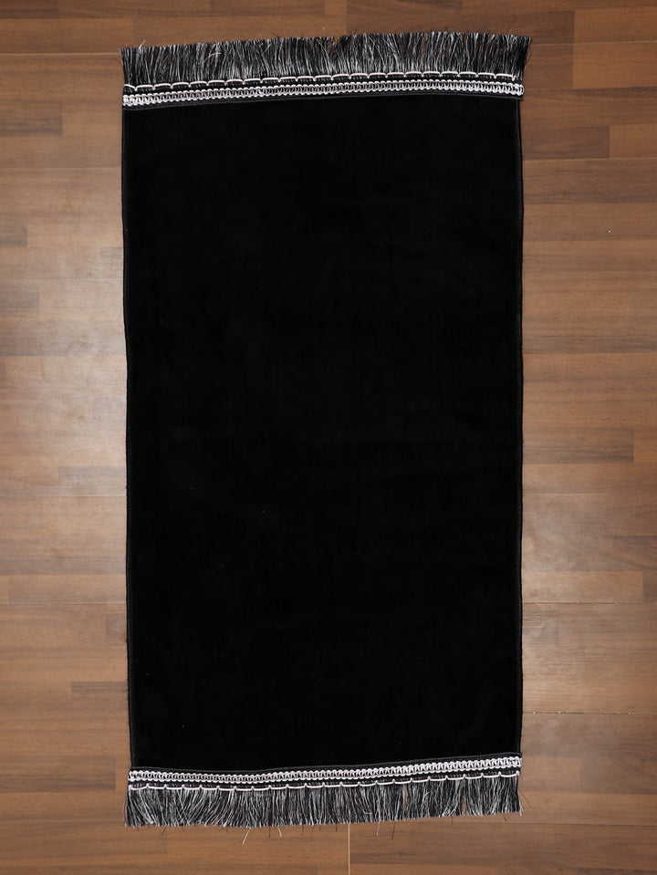 Black Plain Traveler Soft and Comfortable Prayer Mat Non Woven for Daily Use