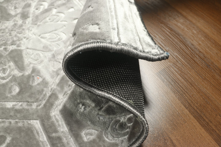 Shinning Grey Floral Rectangular Mink Rugs with PVC Dot Coating